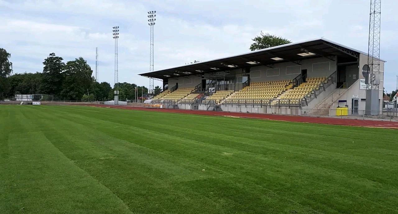 瑞典女子足球先锋联赛盛大开幕