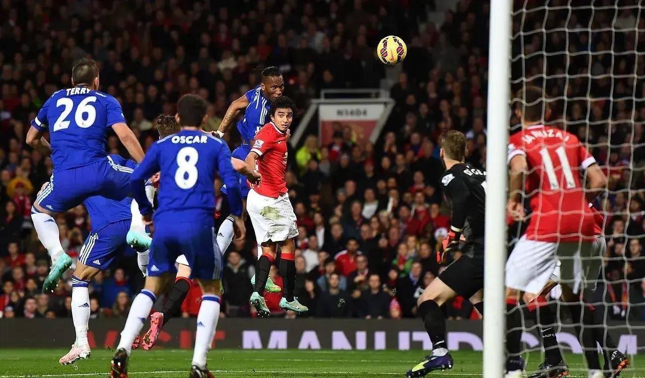 关于英超联赛：曼联遭逢失利，客场落败无缘胜利的信息