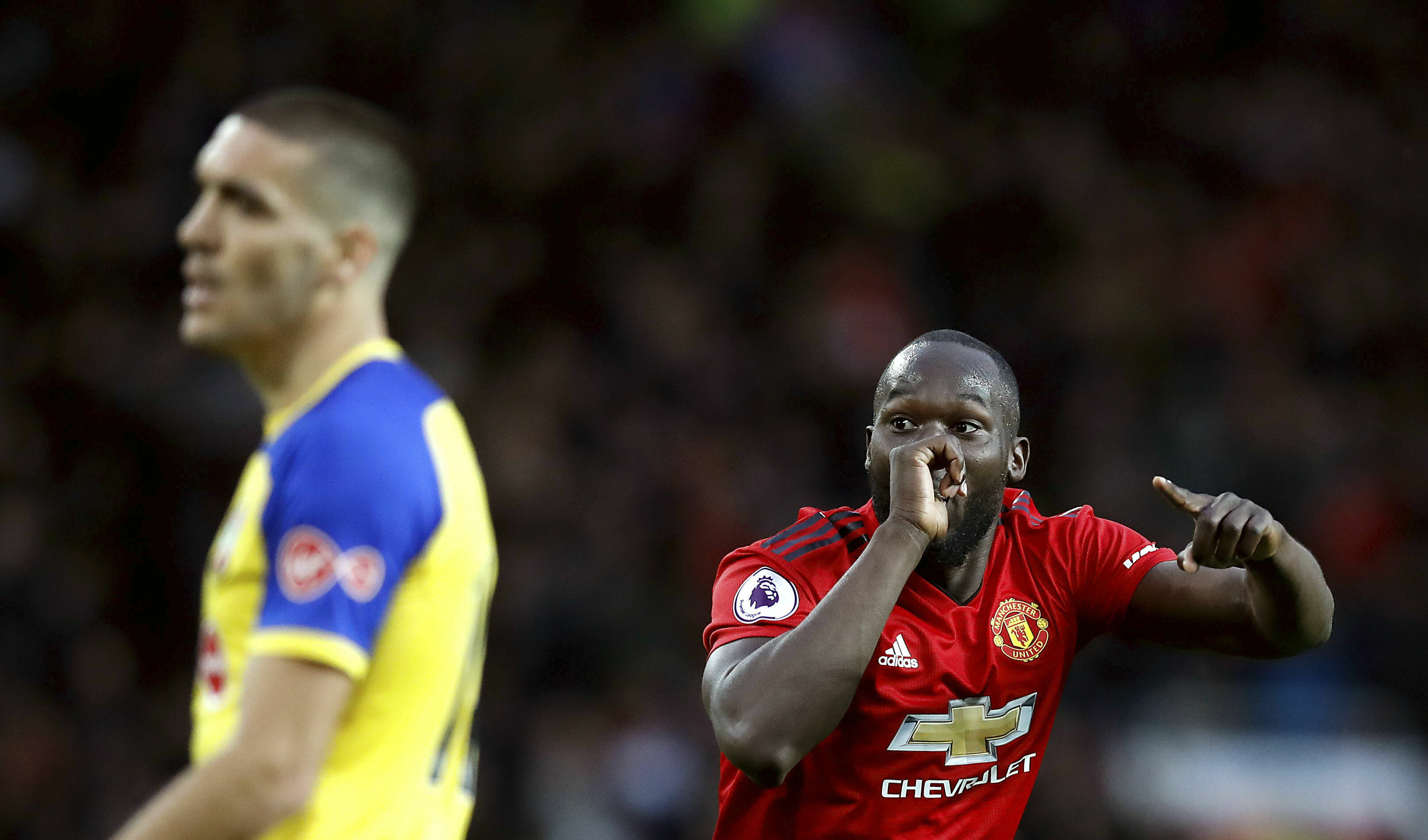 曼联中场卢卡库祝福患癌少女：加油，一定能赢的简单介绍