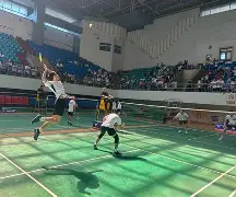 布莱梅队表现出色，领先一步