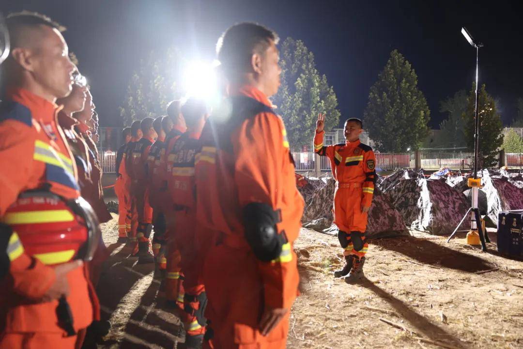 技战术巧妙!强队对决场上尽显风采的简单介绍 技战术巧妙!强队对决场上尽显风采的简单介绍