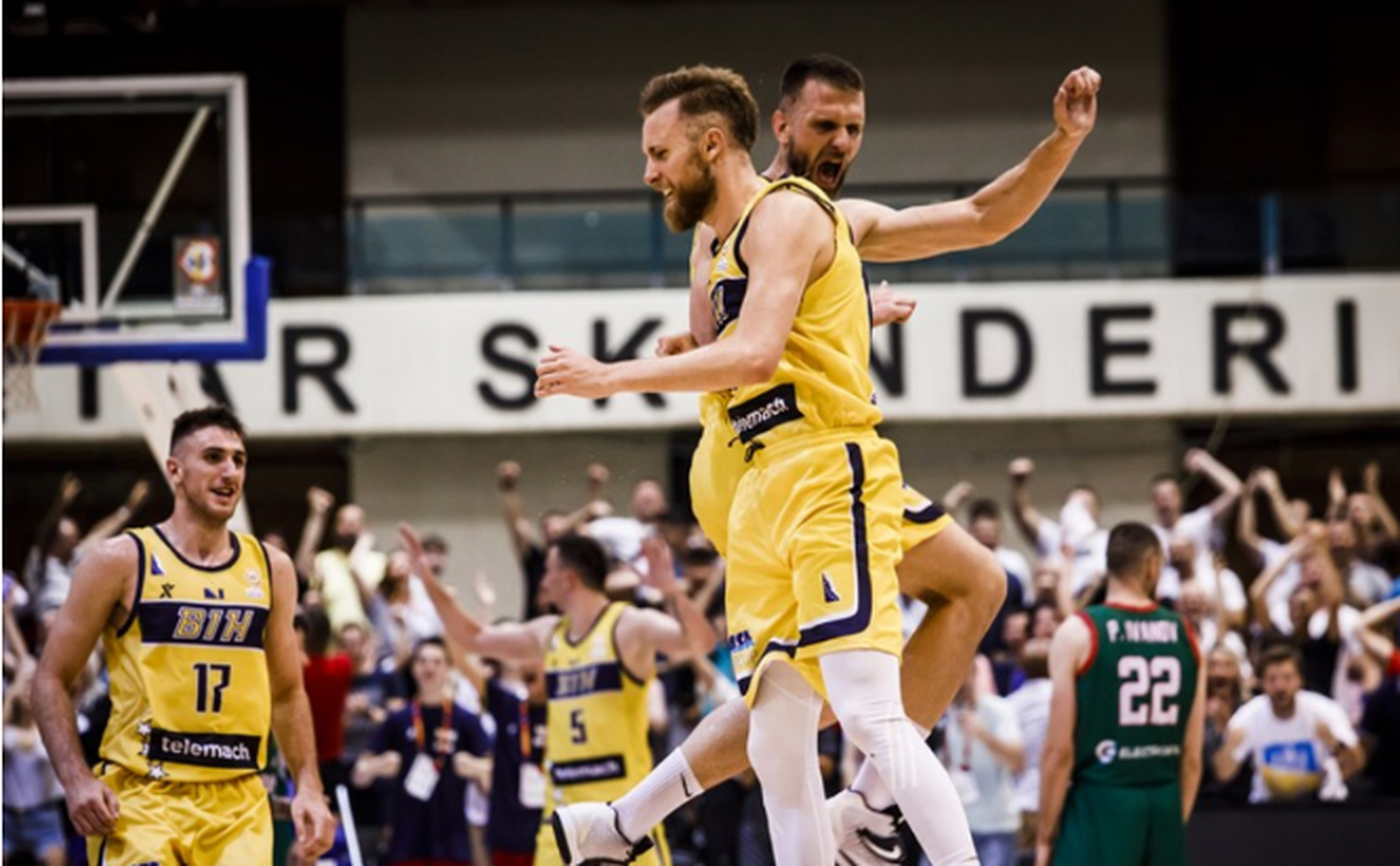 包含捷克主场大胜波黑,提前锁定强席位的词条 包含捷克主场大胜波黑,提前锁定强席位的词条