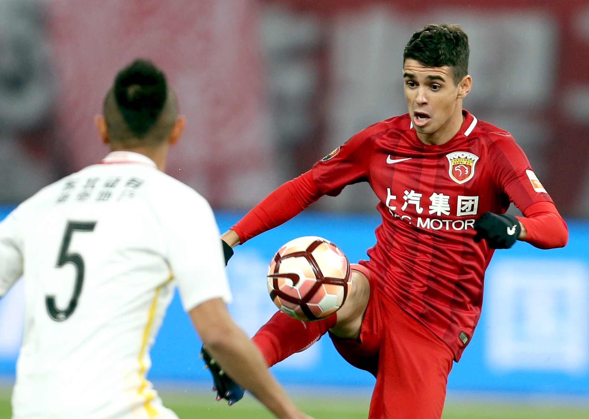 辽宁宏运队主场取胜，高居积分榜第六