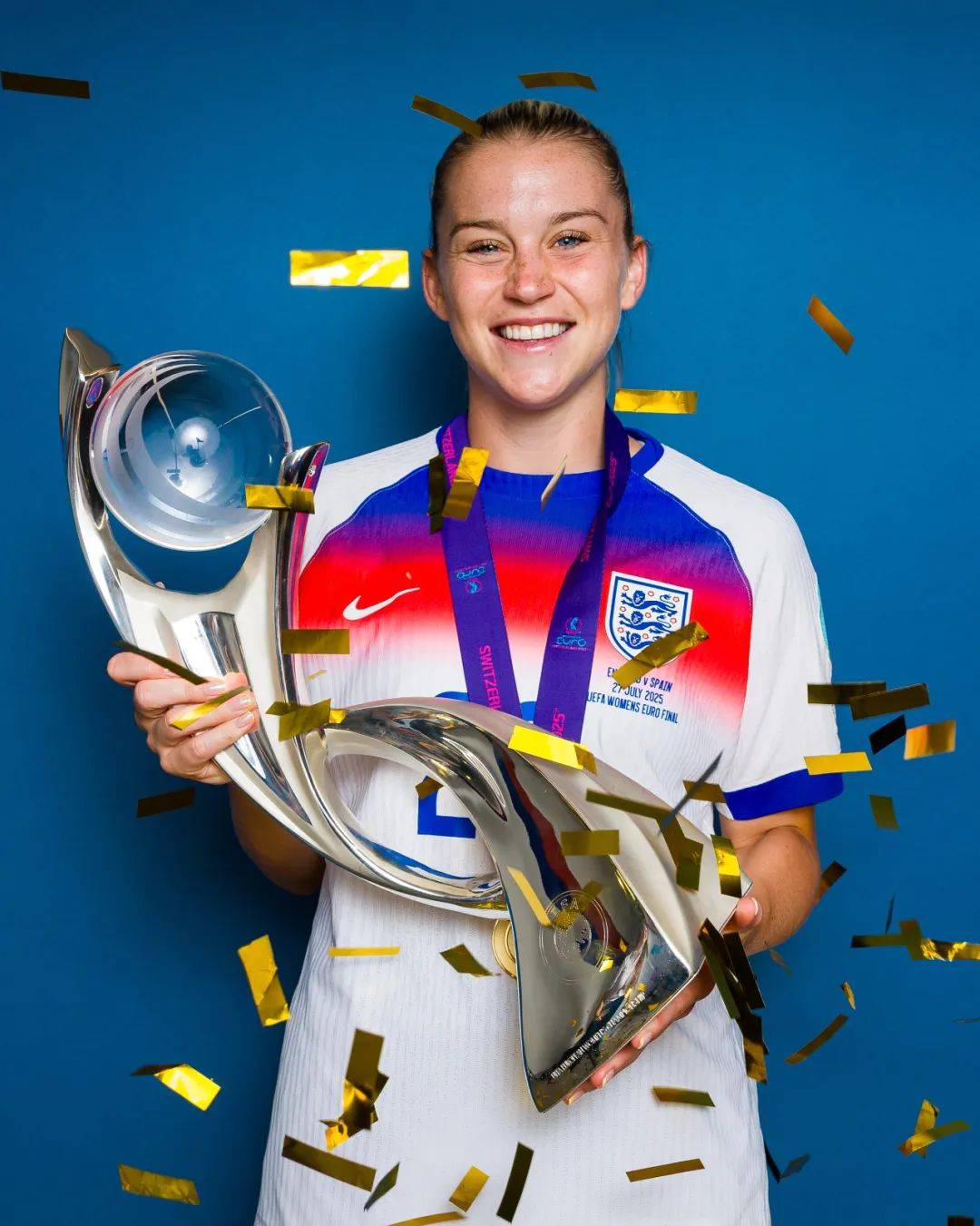 瑞士女足大比分落败，无缘晋级下一轮