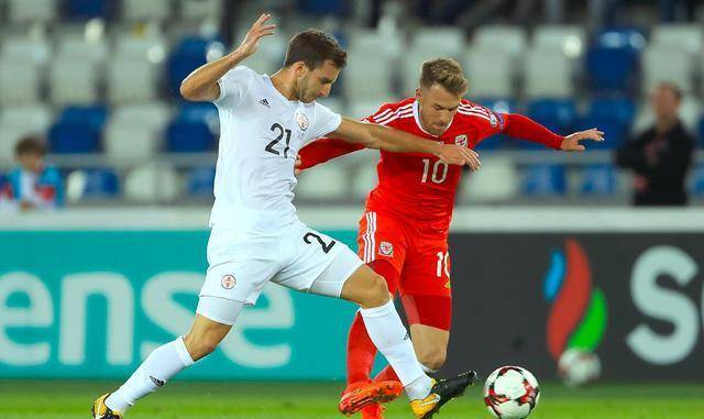 林茨豪取拜仁慕尼黑,追逐巨人 林茨豪取拜仁慕尼黑,追逐巨人