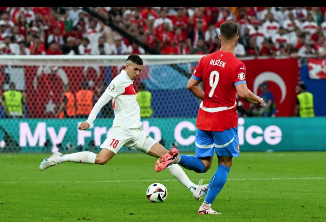 包含波兰逆转瑞士,提前锁定出线资格的词条 包含波兰逆转瑞士,提前锁定出线资格的词条