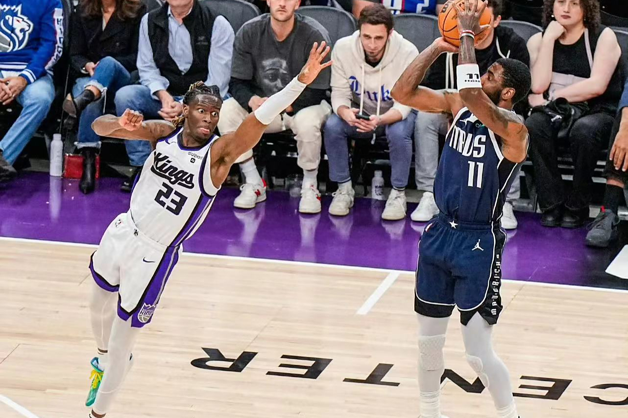 火箭客场险胜独行侠,西部第五稳坐! 火箭客场险胜独行侠,西部第五稳坐!