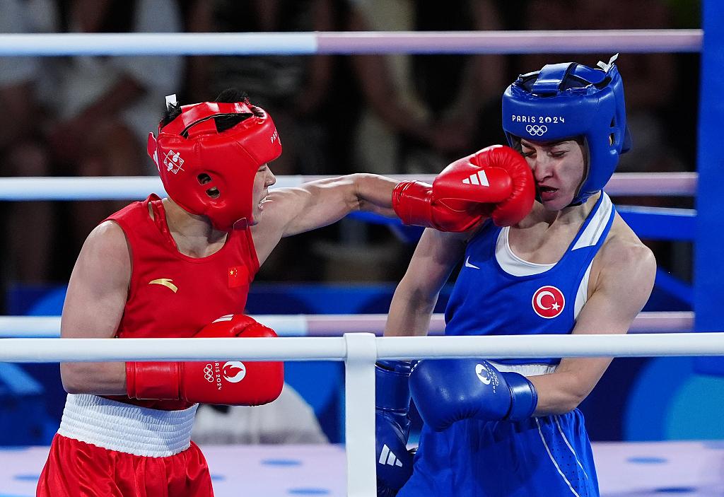 俄罗斯女子拳击选手力克对手，晋级半决赛